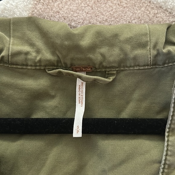 Free people pull over army green lace up safari style jacket size small pockets - Picture 6 of 7